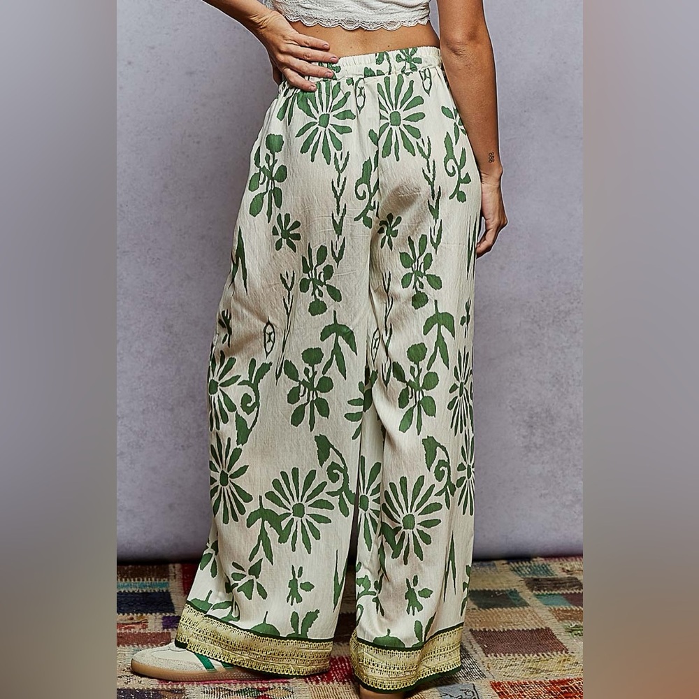 POL Floral Printed Woven Wide Leg Drawstring Pants - Picture 5 of 6